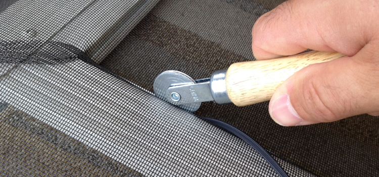 metal screen door repair in Madera Acres